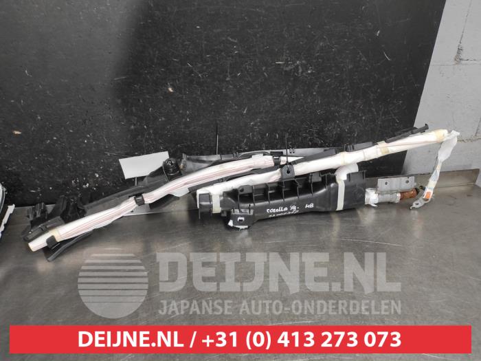 Toyota Corolla Airbag hemel rechts O674162