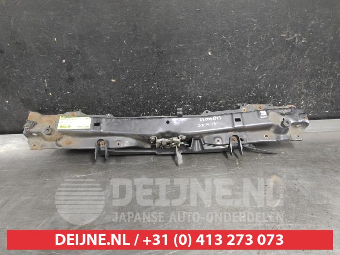 Suzuki SX-4 Slotplaat voor O674196