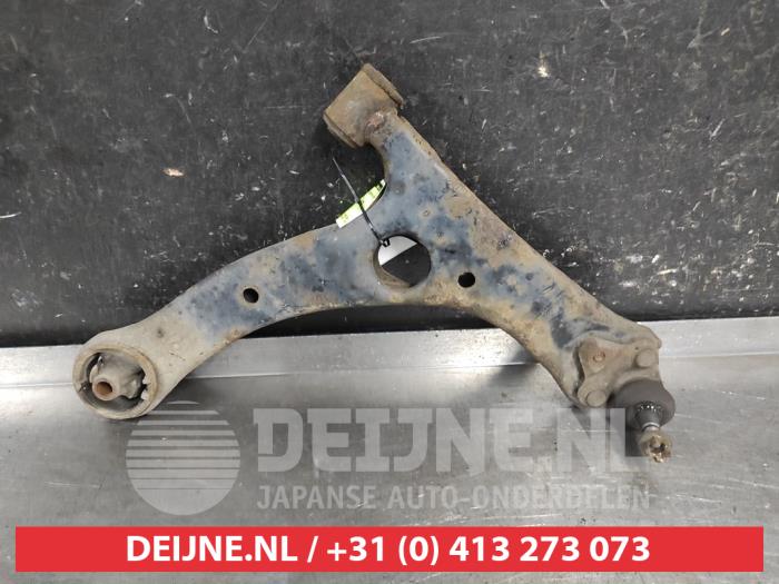 Toyota Corolla Draagarm onder rechts-voor O674220