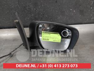 Gebruikte Buitenspiegel rechts Mazda CX-7 2.2 MZR-CD 16V Prijs € 50,00 Margeregeling aangeboden door V.Deijne Jap.Auto-onderdelen BV