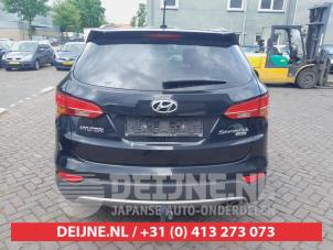 Hyundai Santafe Tailgate O674385 photo 3