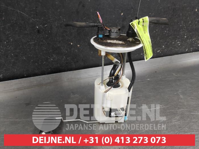 Gebruikte Tank element Pomp Hyundai Santa Fe III (DM) 2.2 CRDi R 16V 4x2 Prijs € 75,00 Margeregeling aangeboden door V.Deijne Jap.Auto-onderdelen BV