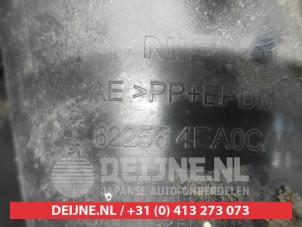 Nissan Qashqai Stoßstangenrost O674422 foto 2