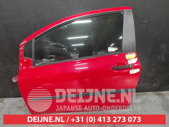 Toyota Yaris Portier 2Deurs links O674450