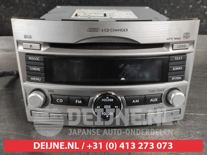 Subaru Legacy Radio O674542