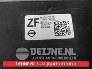 Nissan X-Trail Parking assist computer O674568 photo 2