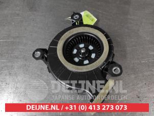 Nissan X-Trail Battery fan O674577 photo 3