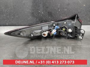 Nissan X-Trail Achterlicht rechts O674630 foto 2