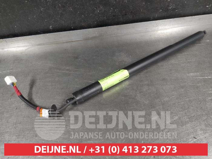 Nissan X-Trail Gasdemper links-achter O674637