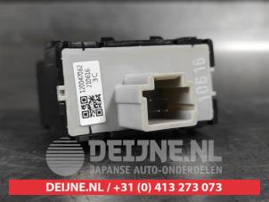Nissan X-Trail Switch (miscellaneous) O674659 photo 2