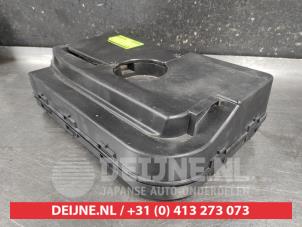 Nissan X-Trail Subwoofer O674662 photo 2