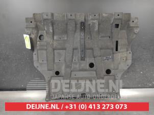 Nissan X-Trail Motor Beschermplaat O674669 foto 2