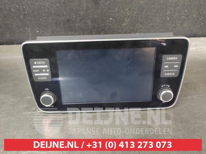 Nissan Leaf Radio O674705