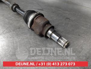 Toyota Yaris Antriebswelle rechts vorne O674849 foto 3