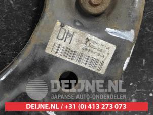 Hyundai Santafe Front lower wishbone, left O674952 photo 2