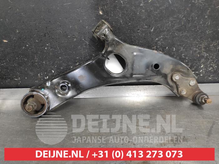 Hyundai Santafe Querlenker unten rechts vorne O674953