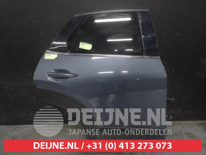 Mazda CX-30 Rear door 4-door, right O675007