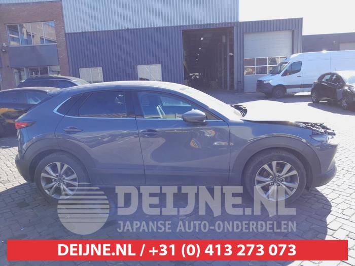 Mazda CX-30 Türscheibe 4-türig rechts hinten O675008