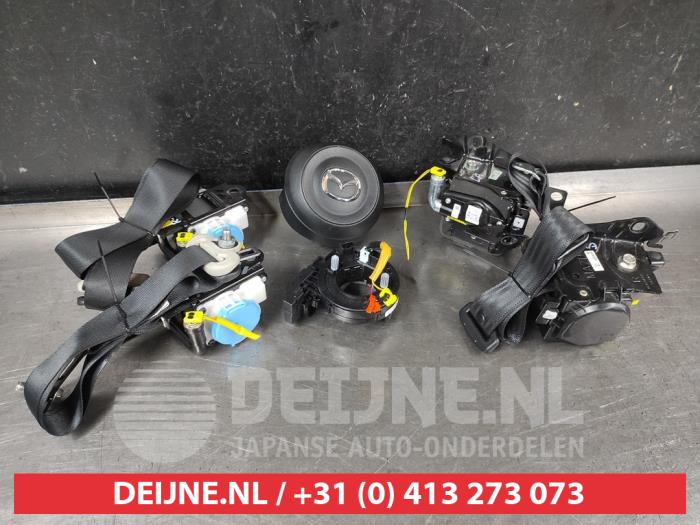 Mazda CX-5 Vollzähligkeit Airbags O675036