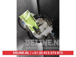 Toyota Rav-4 Brandstofpomp Elektrisch O675107 foto 2