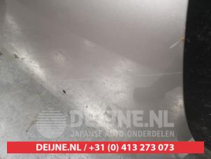 Toyota Yaris Verso Bonnet O675119 photo 3