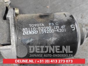 Toyota Yaris Verso Front wiper motor O675122 photo 2