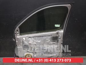 Toyota Yaris Verso Portier 4Deurs rechts-voor O675137 foto 3