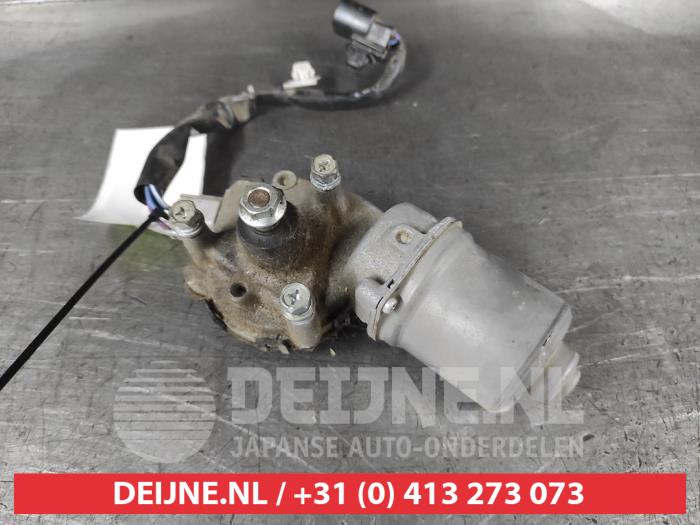 Toyota Rav-4 Front wiper motor O675195