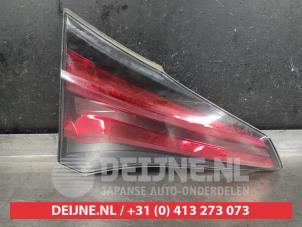 Toyota Rav-4 Tailgate reflector, left O675213 photo 2
