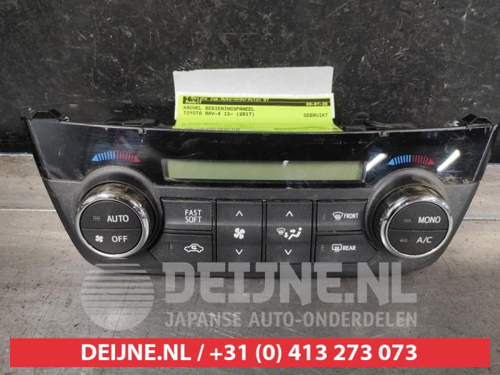 Toyota Rav-4 Heater control panel O675228