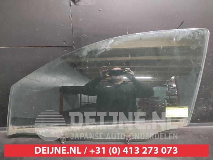 Nissan Qashqai Türscheibe 4-türig links vorne O675280