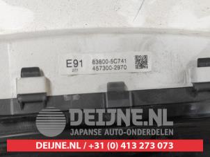 Toyota Yaris Verso Odometer KM O675332 photo 3