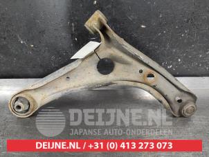 Toyota Yaris Verso Front lower wishbone, left O675345 photo 2