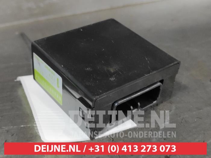 Gebruikte Kachelcomputer Toyota Yaris Verso (P2) 1.3 16V Prijs € 25,00 Margeregeling aangeboden door V.Deijne Jap.Auto-onderdelen BV