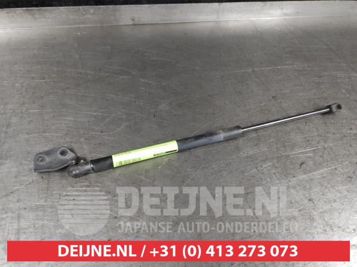 Kia Rio Gasdemper links-achter O675424