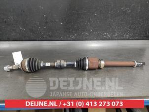 Gebruikte Homokineetas rechts-voor Nissan Qashqai (J11) 1.2 DIG-T 16V Prijs € 100,00 Margeregeling aangeboden door V.Deijne Jap.Auto-onderdelen BV