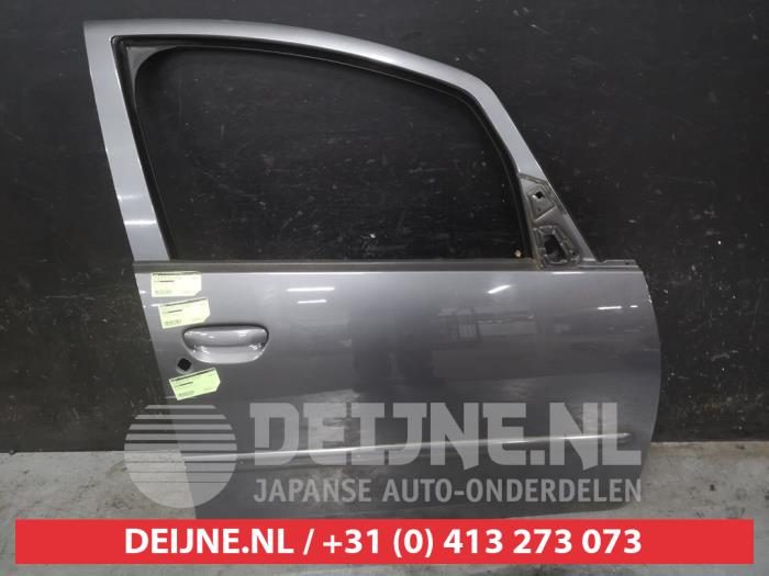 Mitsubishi Colt Portier 4Deurs rechts-voor O675558