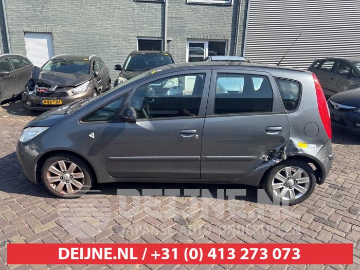 Mitsubishi Colt Extra window 4-door, front left O675574