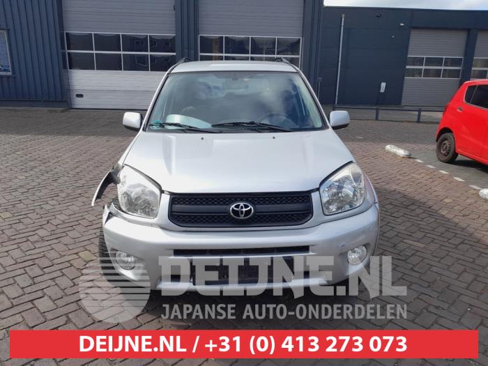 Toyota Rav-4 Bumper Rooster O675665