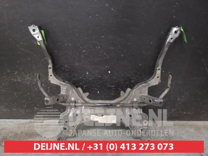 Gebruikte Subframe Toyota Yaris IV (P21/PA1/PH1) 1.5 12V Hybrid 115 Prijs € 350,00 Margeregeling aangeboden door V.Deijne Jap.Auto-onderdelen BV