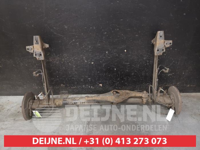 Nissan Almera Tino Achteras voorwielaandrijving O675747