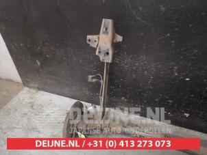 Nissan Almera Tino Hinterachse Vorderradantrieb O675747 foto 2