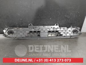 Hyundai Kona Bumper grille O675806 photo 2