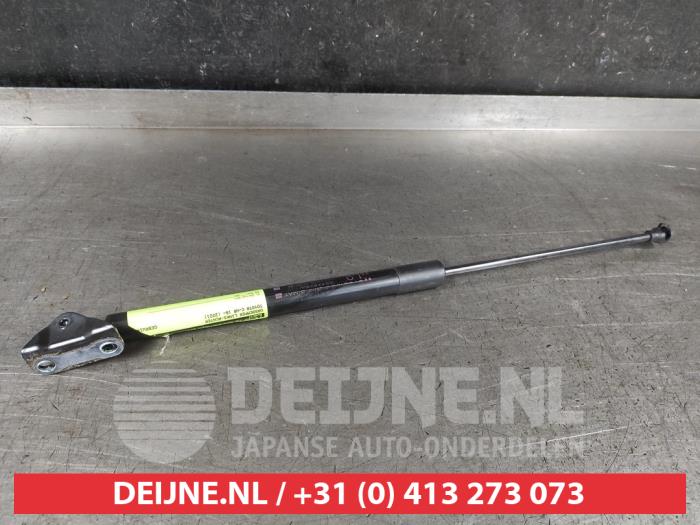Toyota C-HR Rear gas strut, left O675825