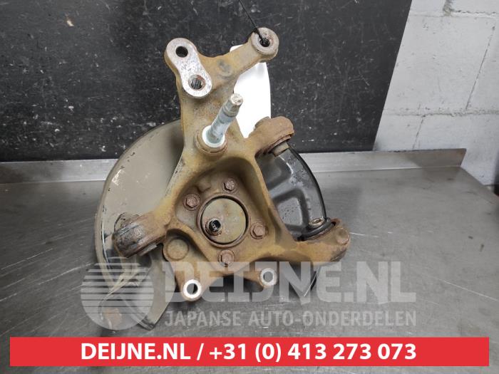 Toyota C-HR Knuckle, rear left O675840