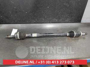 Gebruikte Steekas rechts-voor Toyota C-HR (X1,X5) 1.8 16V Hybrid Prijs € 100,00 Margeregeling aangeboden door V.Deijne Jap.Auto-onderdelen BV