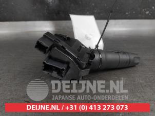 Nissan Almera Tino Licht Schakelaar O675873 foto 2