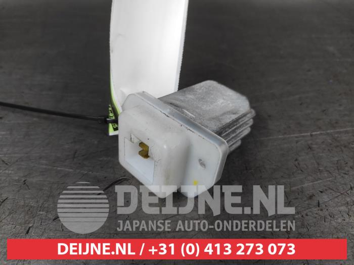Nissan Almera Tino Kachel Weerstand O675875