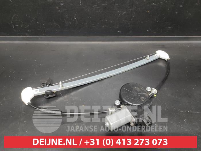 Mazda 3 Fenstermechanik 4-türig rechts hinten O675923