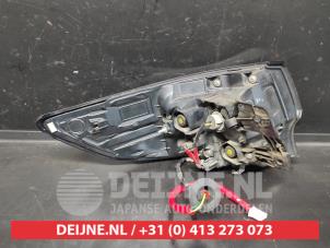 Suzuki Swace Achterlicht rechts O676074 foto 2